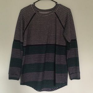 Fitted long sleeve tunic